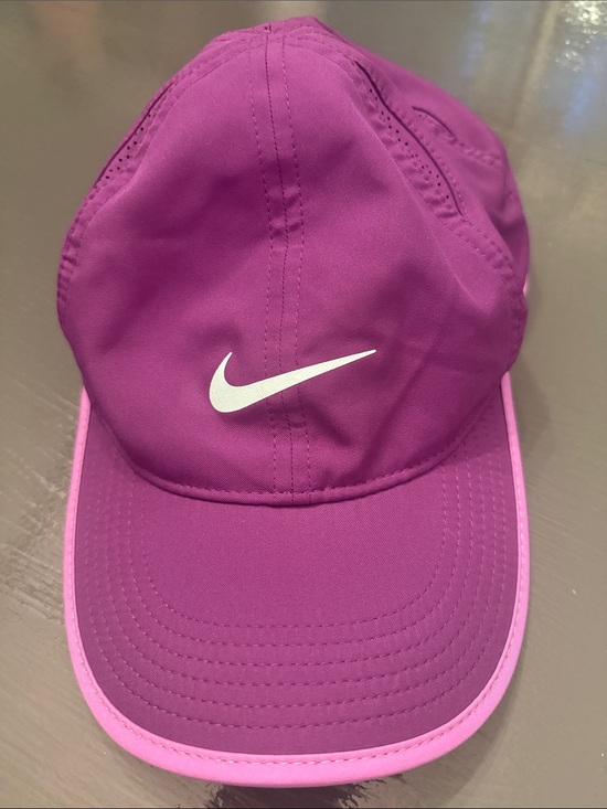 Nike Accessories - Nike dri-fit purple club cap
